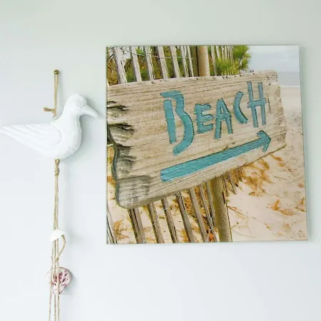 Comfortable Holiday In Near Sea